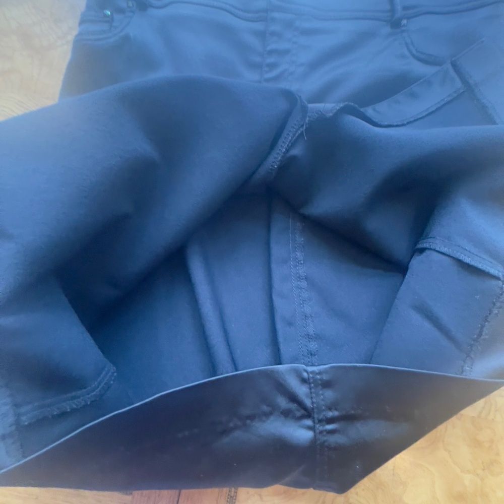 Gorgeous Tuxedo Satin Mini Skirt! - Picture 10 of 10